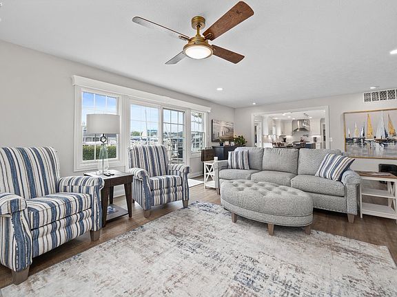 5th image of 5125 Park Dr