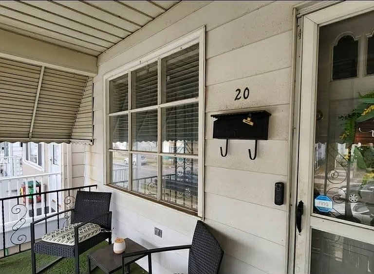 20 S Loveland Ave — Photo 1