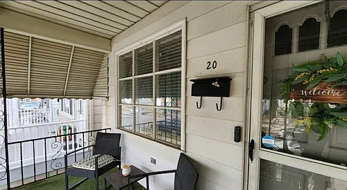 20 S Loveland Ave Photo 1