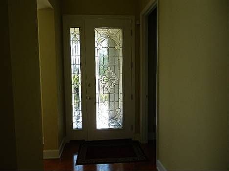 3rd image of 704 Cobblestone Dr