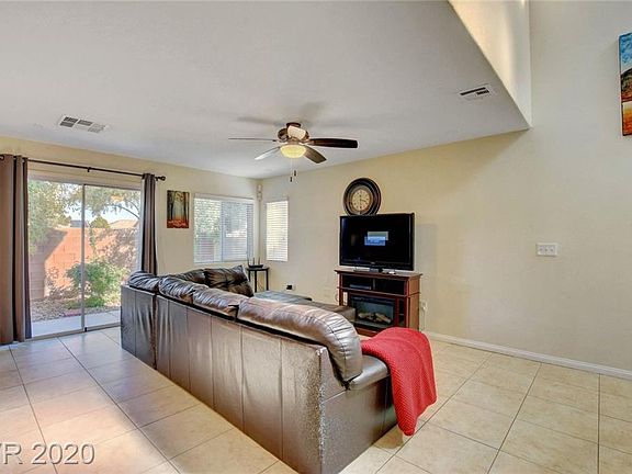 4th image of 3924 Beverly Elms St