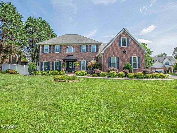 4th image of 10409 Ginger Ln