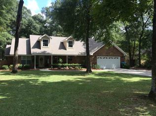 210 Magnolia Rdg, Crawfordville, FL 32327