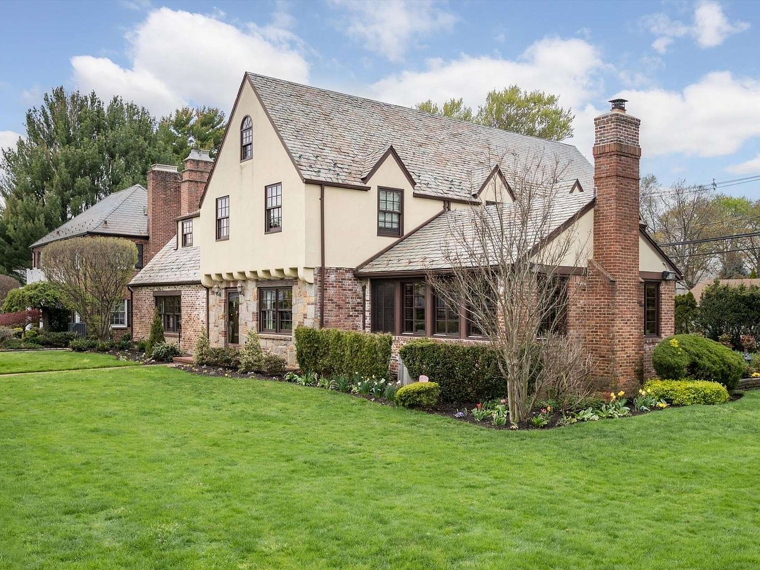 45 Wright Road, Rockville Centre, NY 11570 MLS 3472317 Zillow