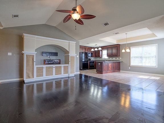5th image of 5141 Asher Cir