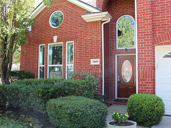 3rd image of 21603 Park Timbers Ln