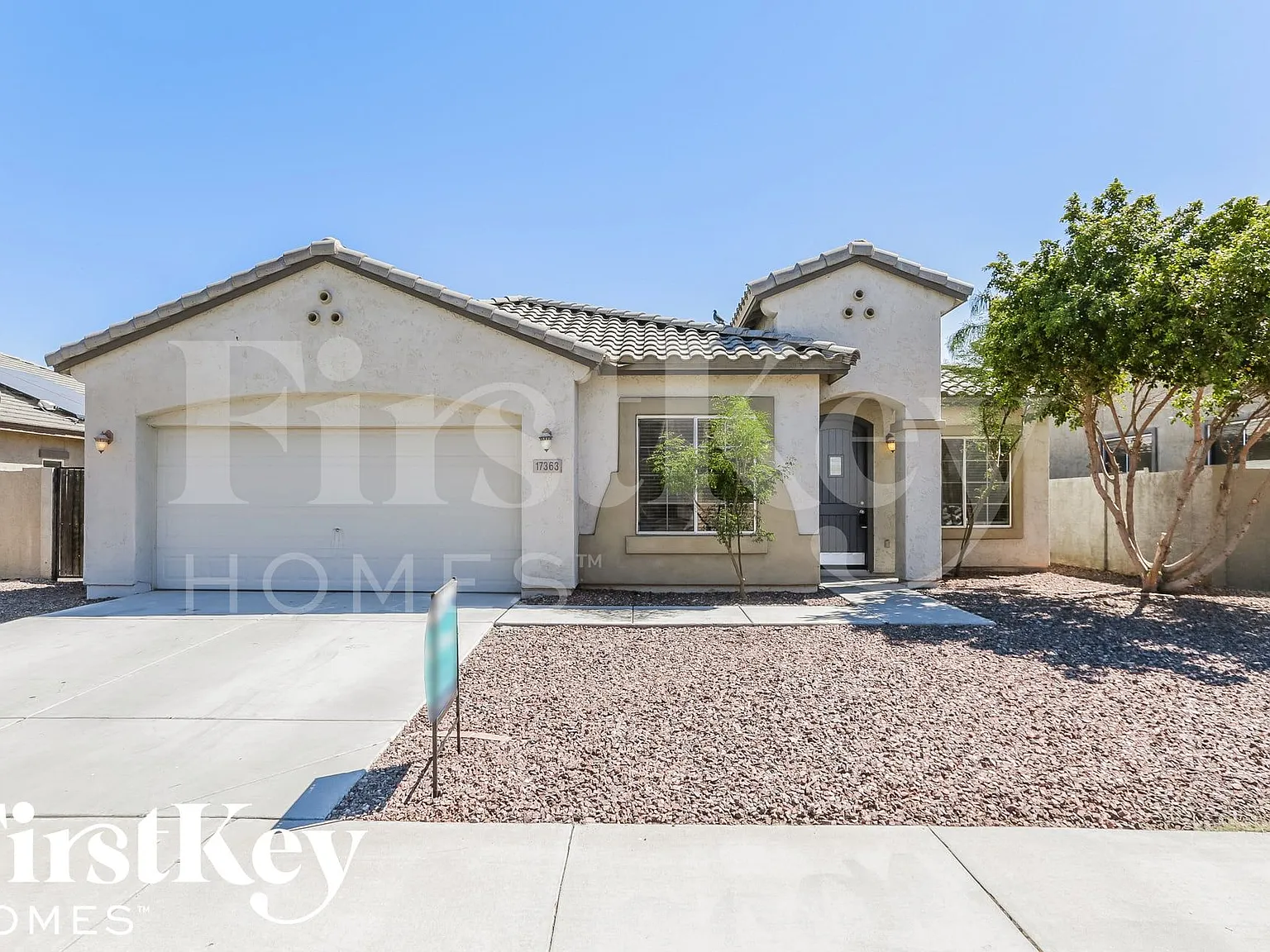 5 bed, 2.0 bath, 2341 sqft, $2,645 — Photo 1