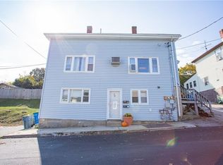 38 Pearl St, Lincoln, RI 02838