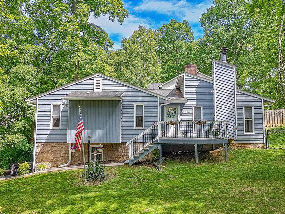 2nd image of 103 Silkwood Ct