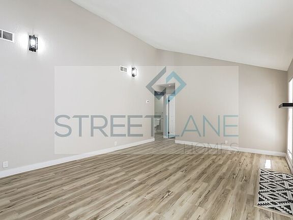 4th image of 4037 N Broadriver Dr
