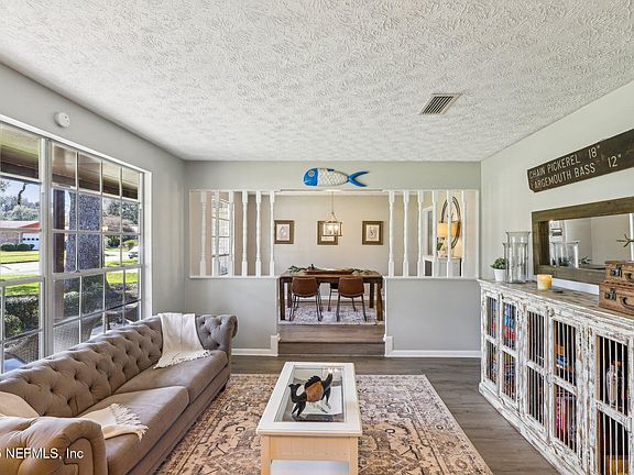 5th image of 1730 HORTON Drive