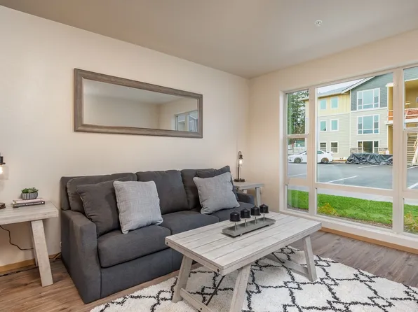 M1249 - Park Terrace Apartments