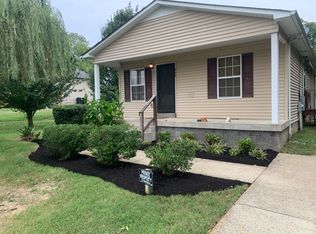 303 15th Ave W, Springfield, TN 37172