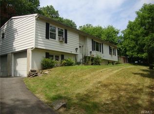 275 Riley Rd, New Windsor, NY 12553