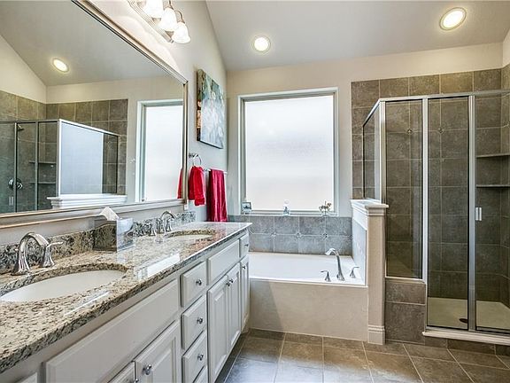 3rd image of 1791 Eagle Crest Dr