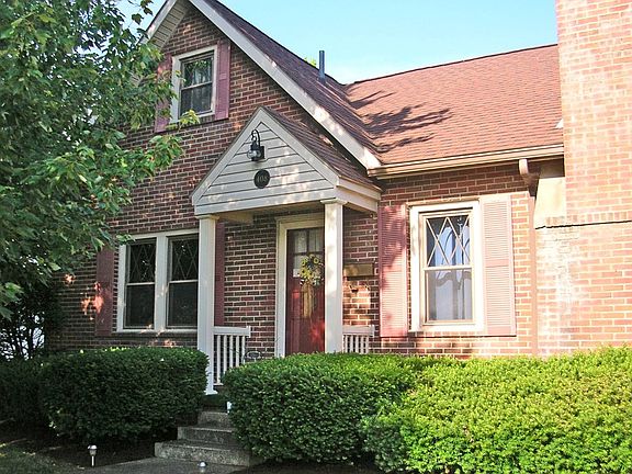 2nd image of 408 McKell St