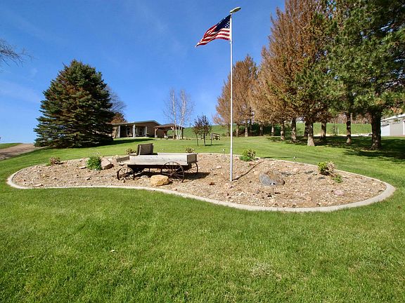 5th image of 1809 Emmett Ave