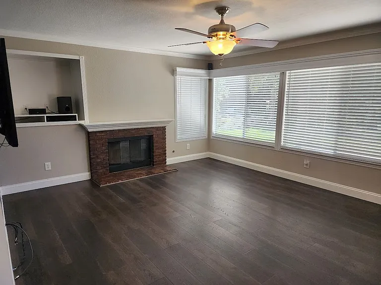 32951 Levi Ct — Photo 7