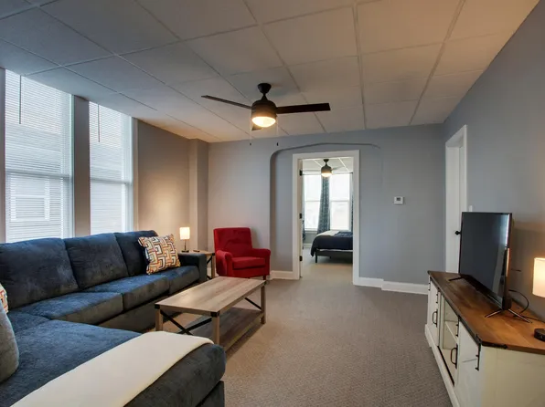 916-918 Adams St #916-A, Quincy, IL 62301