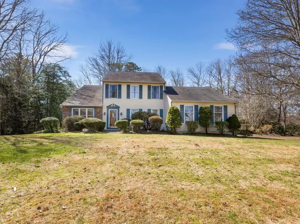 31 Somers Ave, Ocean View, NJ 08230