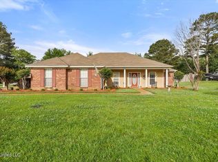104 Canyon Cv, Jackson, MS 39272