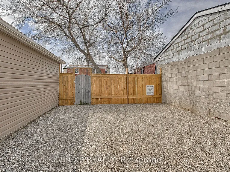 37 Gilbert Ave — Photo 32