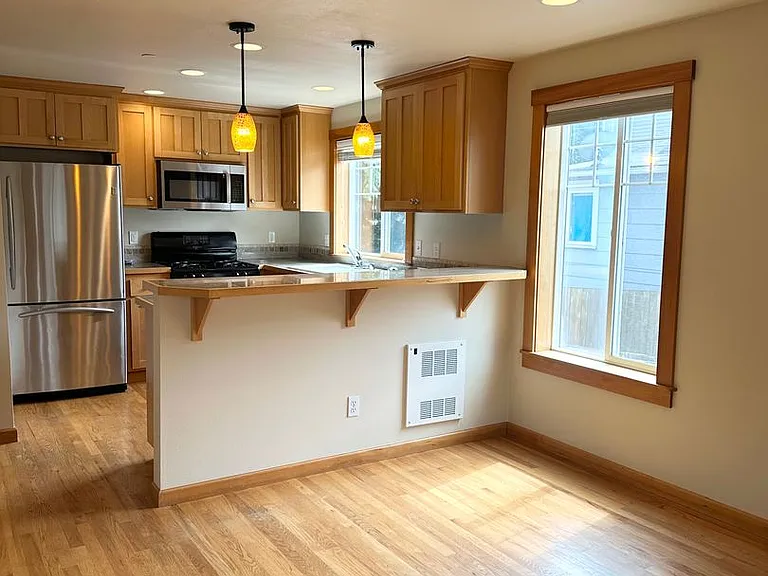 9310 Stone Ave N #A — Photo 2