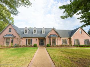 6672 Player Dr, Olive Branch, MS 38654