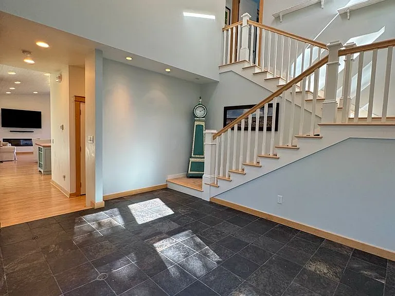 10555 NE Morning Ln — Photo 29