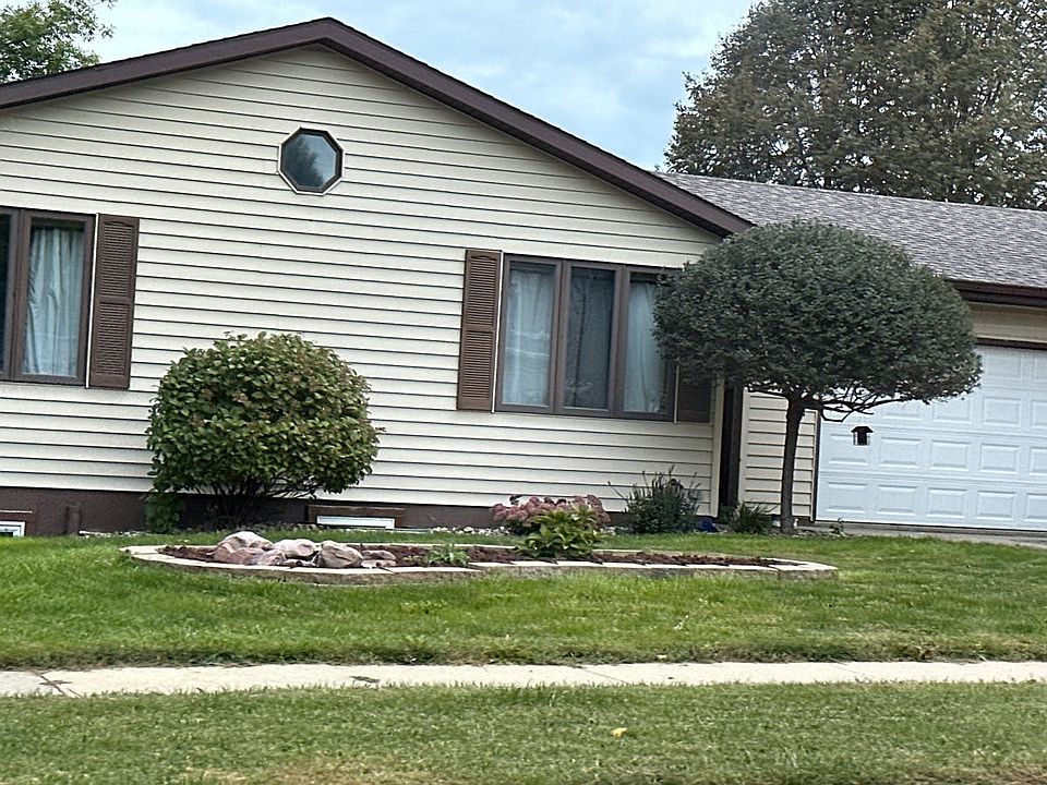 1st image of 2606 William Cir