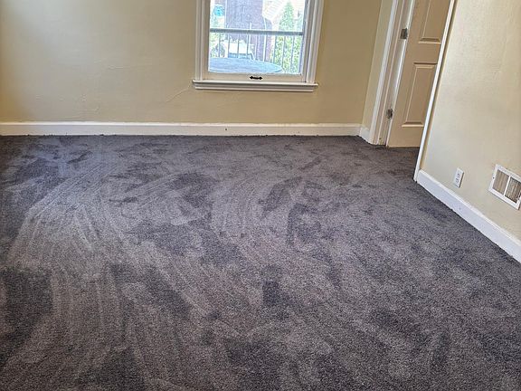 3rd image of 3022 Evaline St