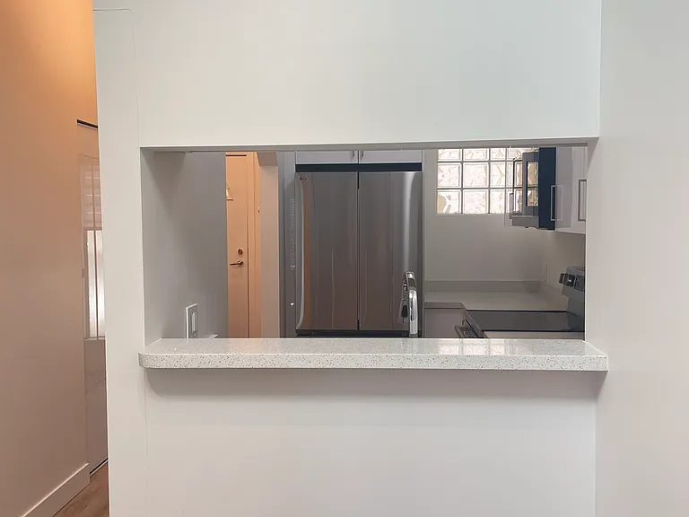 1236 W 8th Ave #412 — Photo 8