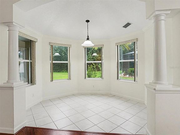 5th image of 8045 WATERBURY WAY