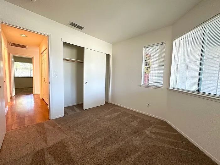 3917 Riviera Ln — Photo 31