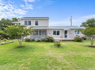 1359 Waterlily Rd, Coinjock, NC 27923