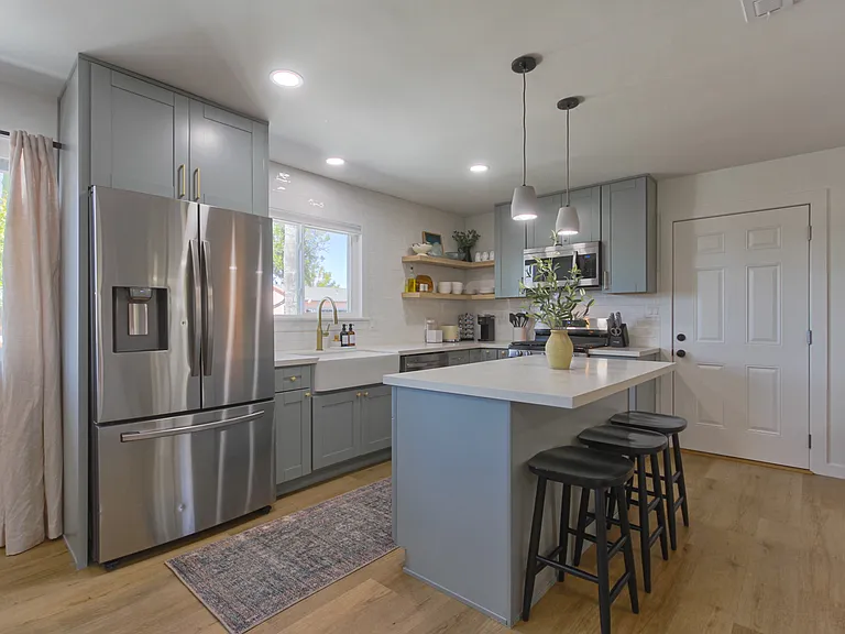 644 Arthur Ave — Photo 13