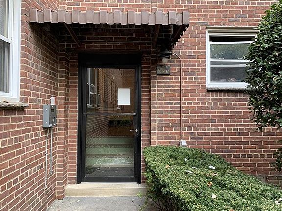 4th image of 40 Glenwood Ave APT 3G