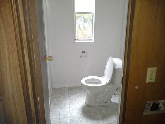 5th image of 58 Cloer Ln