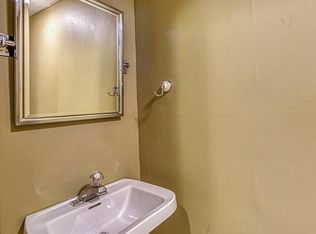 1007 Notre Dame Dr, Matteson, IL 60443