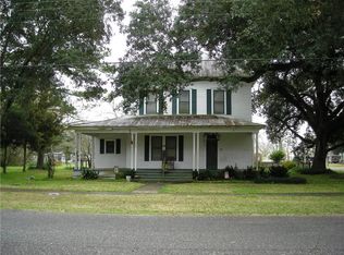 1215 1st St, Elton, LA 70532
