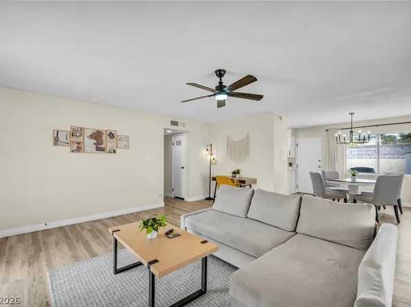 913 De Met Dr, Las Vegas, NV 89119