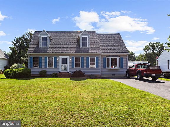 2nd image of 113 Cedarwood Dr