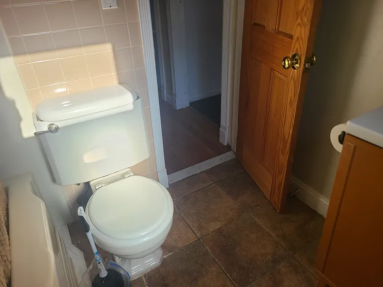 702 Sterling St — Photo 11