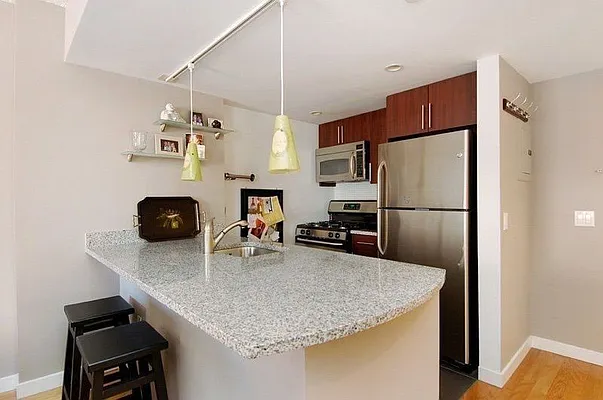 Rented by Compass | media 41