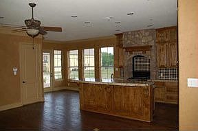 3rd image of 5629 Rowlett Creek Way