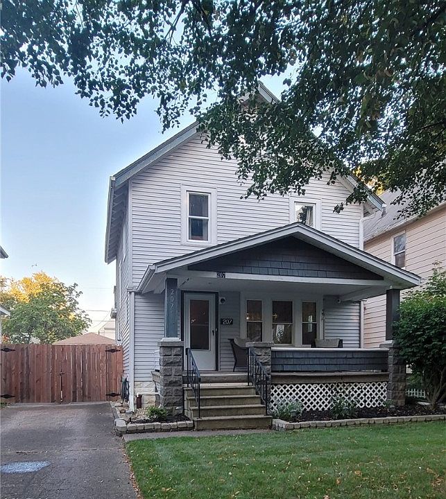 1st image of 207 Marseilles Ave