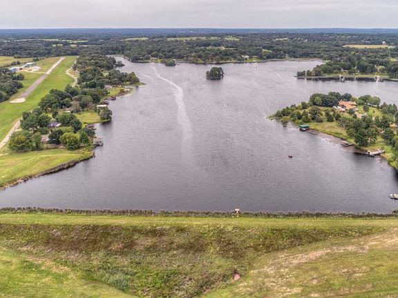 2nd image of 7753 E Lake Dr