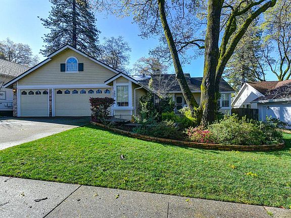 2nd image of 205 Northridge Dr