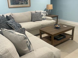 1155 Sandpiper St APT F-1, Naples, FL 34102