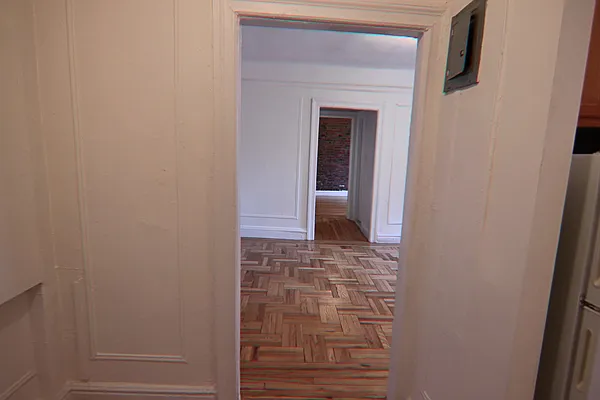 Rented by PMG Real Estate  | media 16